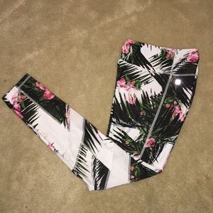 Fabletics-  Gym pants